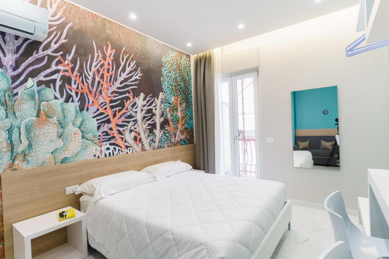 Abissi Room One Step From The Sea Trani Exteriér fotografie
